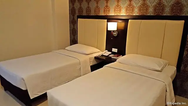 Manhattan Suites Inn