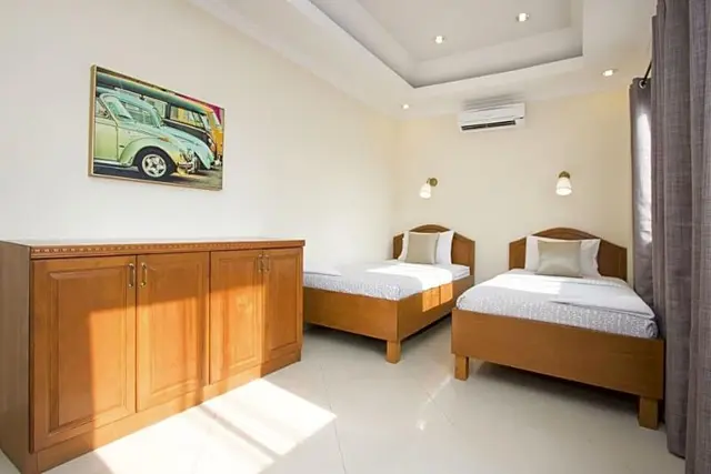 Avoca Pool Villas