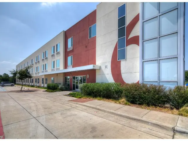 Motel 6-Roanoke, TX - Northlake - Speedway GA
