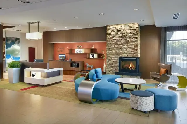 Fairfield Inn & Suites By Marriott Hendersonville 