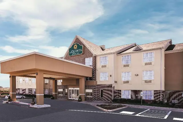 La Quinta Inn Suites By Wyndham Dallas Mesquite