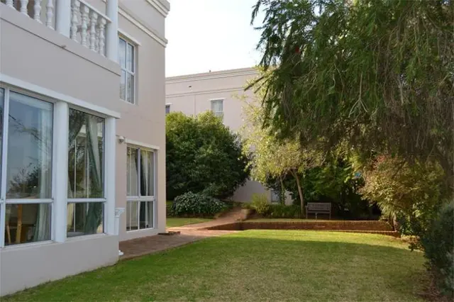 Bell Rosen Guest House