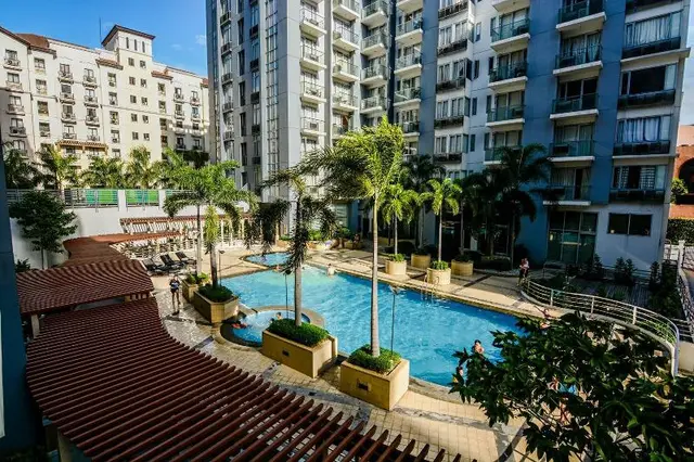 PRS @ One Palm Tree Villa near T3 Airport by ZUZU