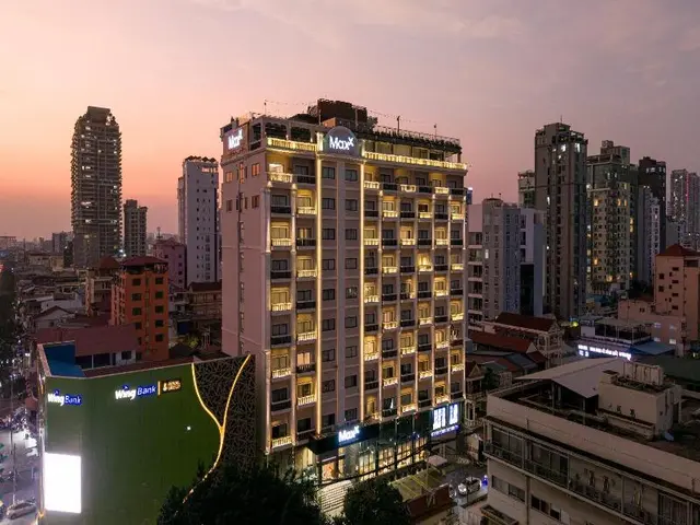 The Litz Hotel Suites