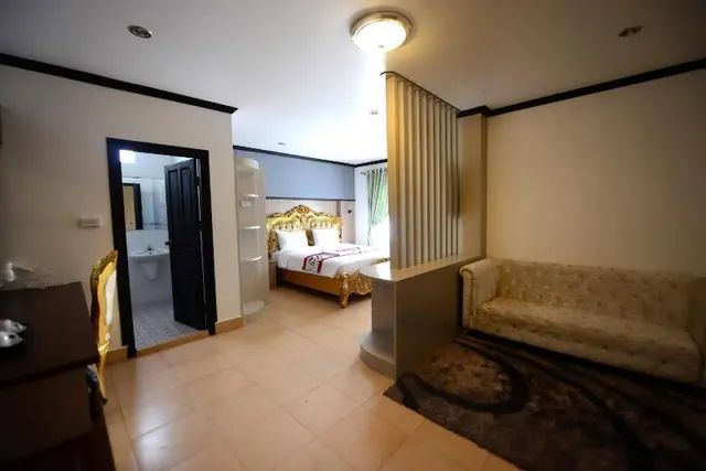 Soukdee City Hotel