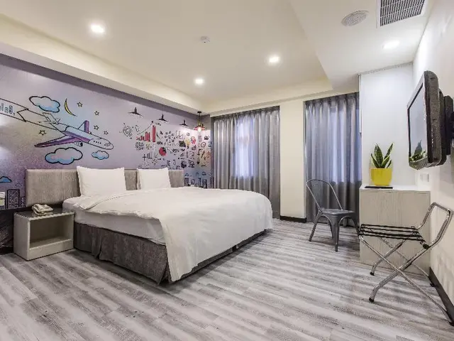 The Cloud Hotel
