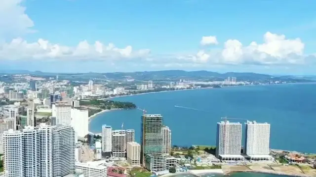 Sunshine Bay Hotel