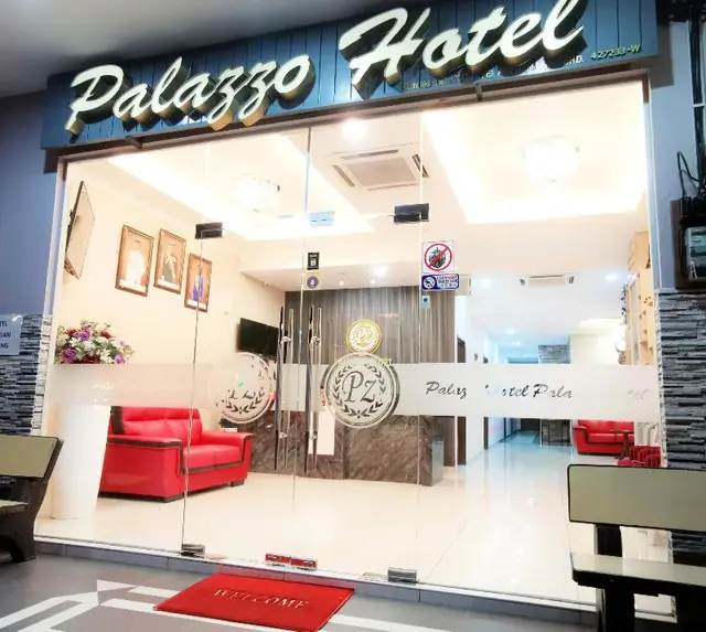 Palazzo Hotel