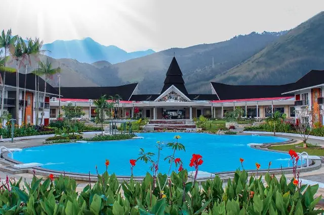 Suni Garden Lake Hotel And Resort