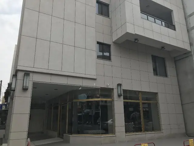 Ml Hotel