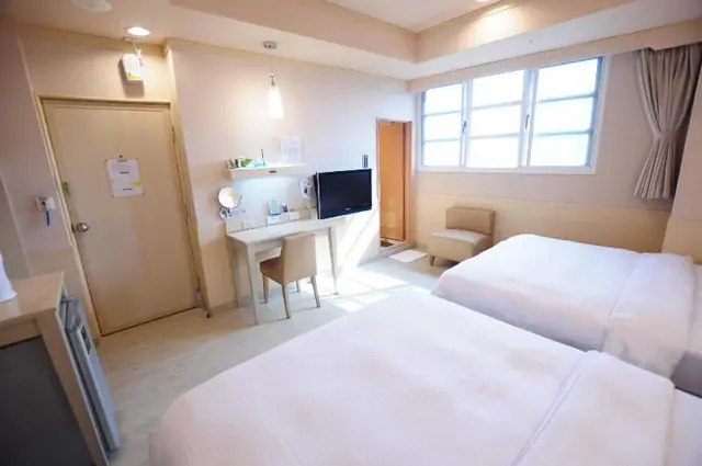 Kindness Hotel Xiong Zhong