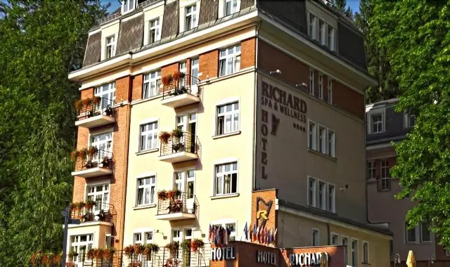 Richard Hotel
