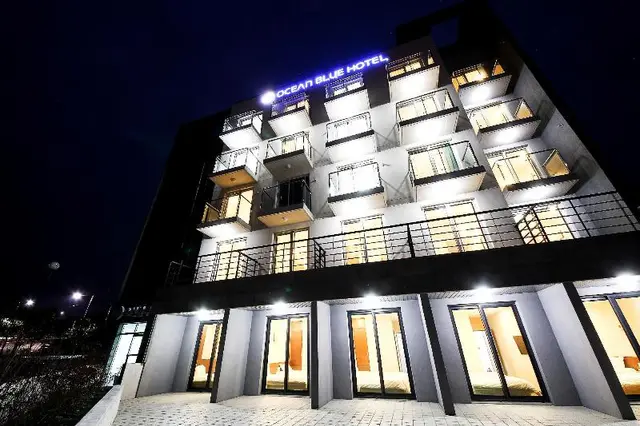 Jungmun Oceanblue Hotel
