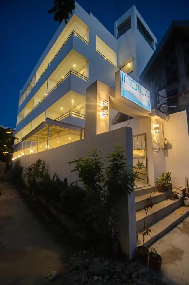 Indila Boracay