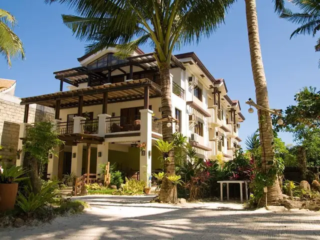 Residencia Boracay Hotel