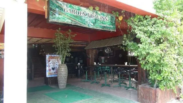 Mb S Garden Inn