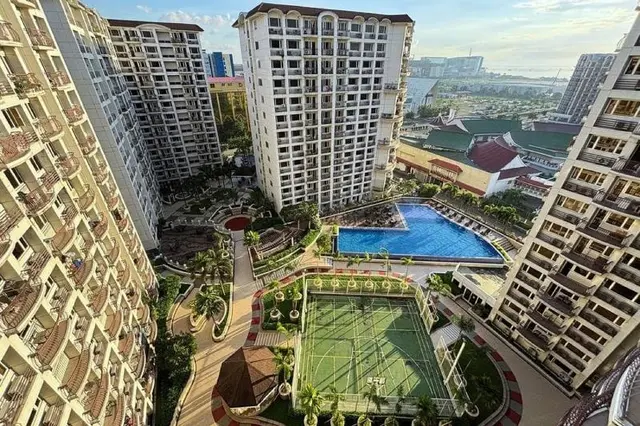 Extremeli Suites