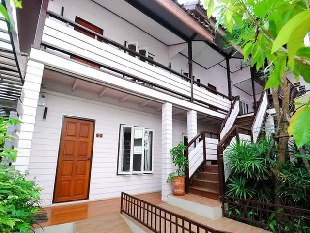 Thanicha Resort