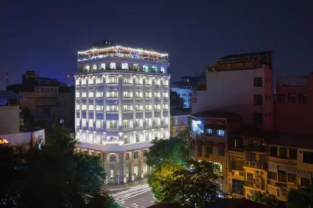 Halais Hotel