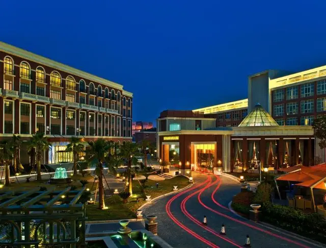 Royal Grace Hotel Optics Valley Wuhan