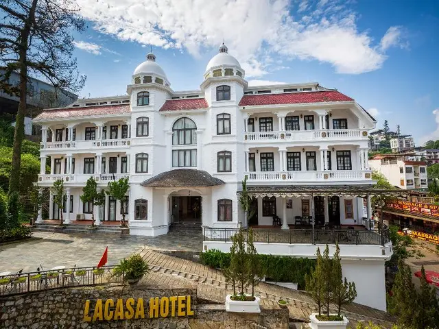 Lacasa Sapa Hotel