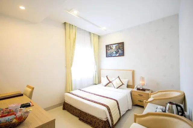 LE SAIGON HOTEL