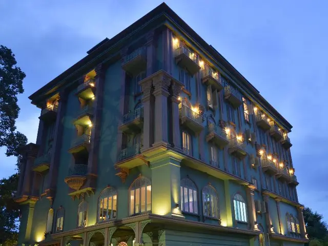 At Pingnakorn Huaykaew Hotel
