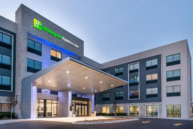 Holiday Inn Express Suites Romeoville Joliet North