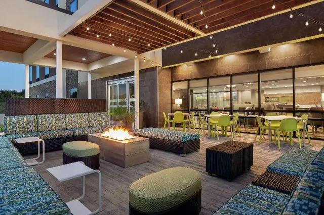 Home2 Suites By Hilton Houston Pearland
