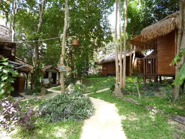 Gecko Lipe Resort