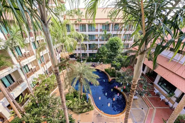 Le Casa Bang Saen Hotel