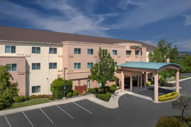 Courtyard By Marriott Chico