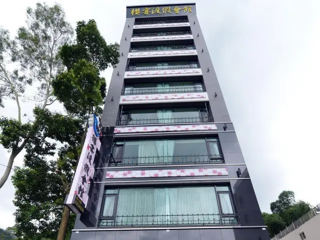 Cherry Feast Resort