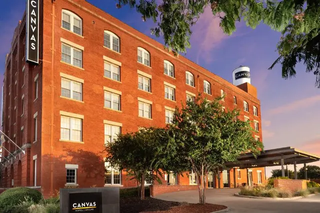 Canvas Hotel Dallas