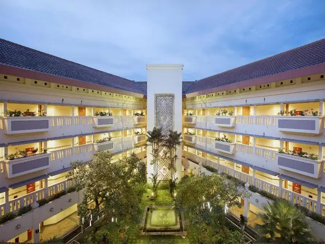 Puri KIIC Golf View Hotel