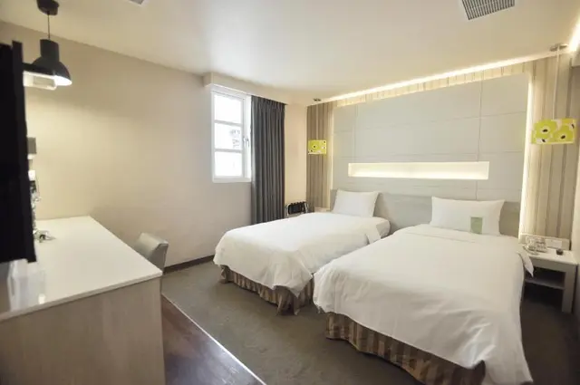 Kindness Hotel- Zhong Shan Bade