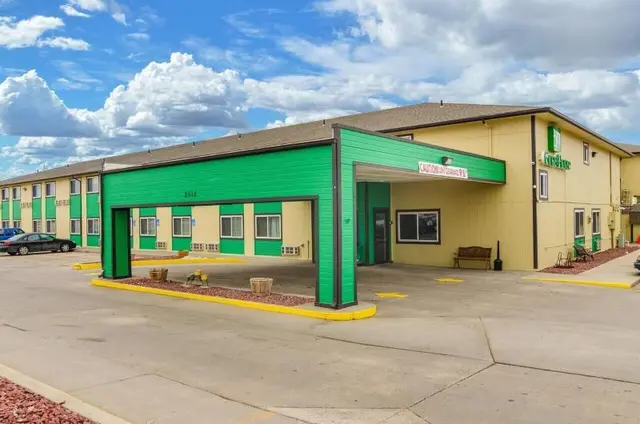 Guesthouse Inn Suites Cheyenne