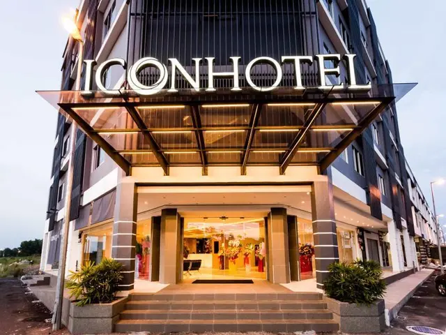 Icon Hotel