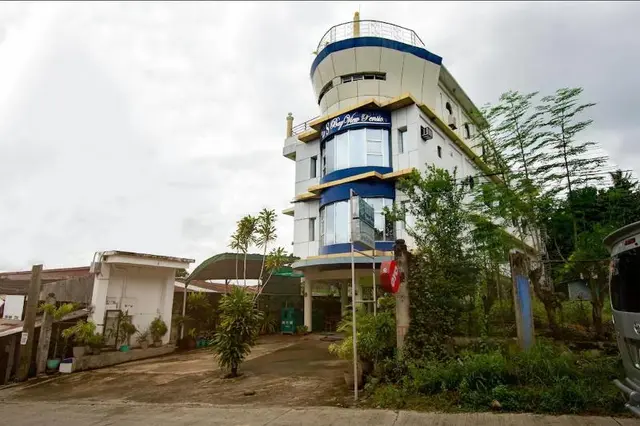 Dad's Bayview Palawan