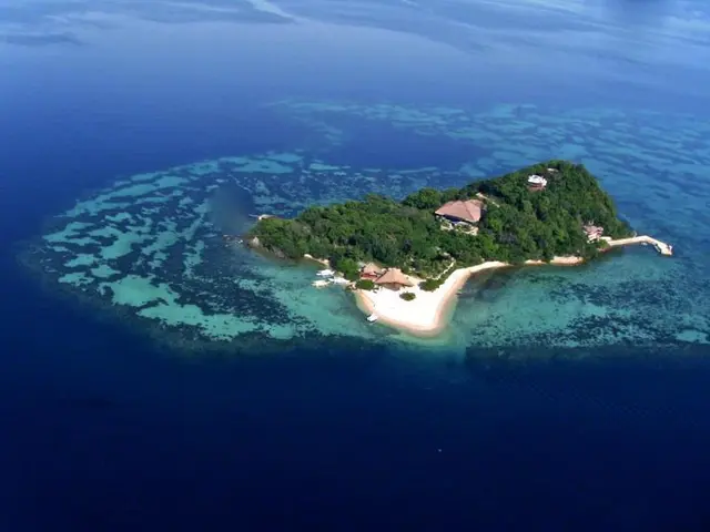 NoaNoa Private Island