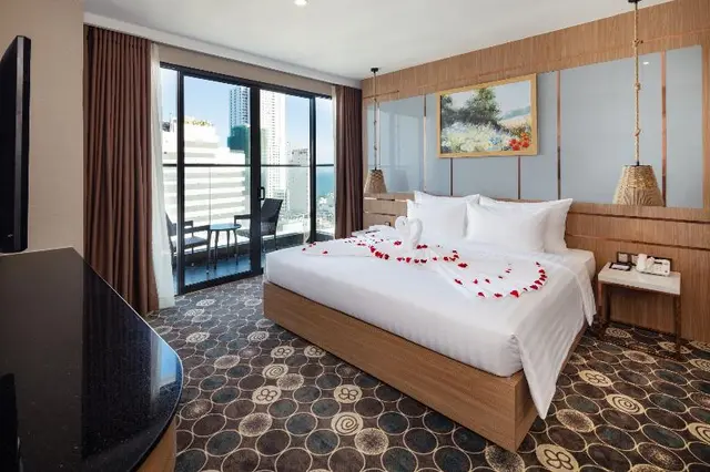 Virgo Hotel