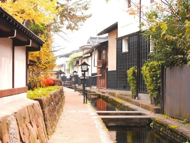 HANA