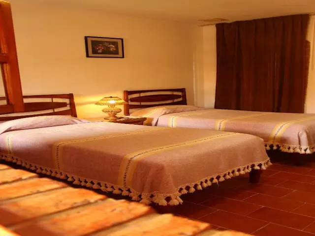Posada La Casona De Cortes