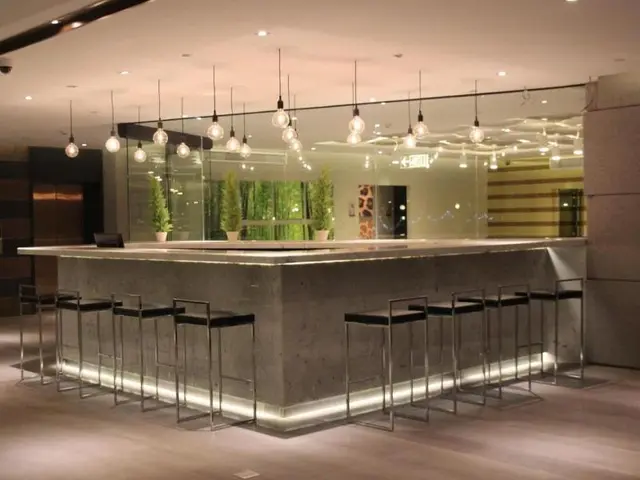 Season Five Hotel