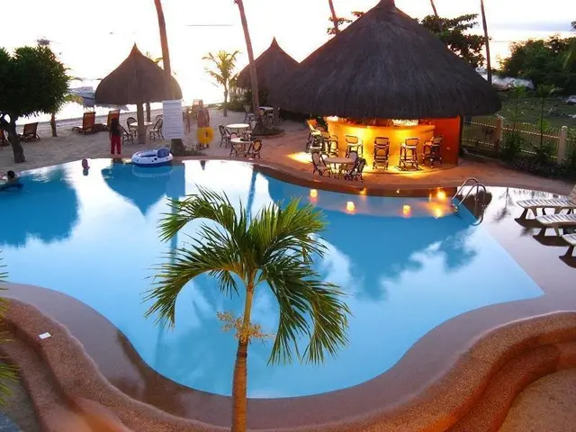 Linaw Beach Resort and Restaurant