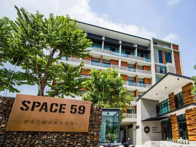Space 59 Hotel