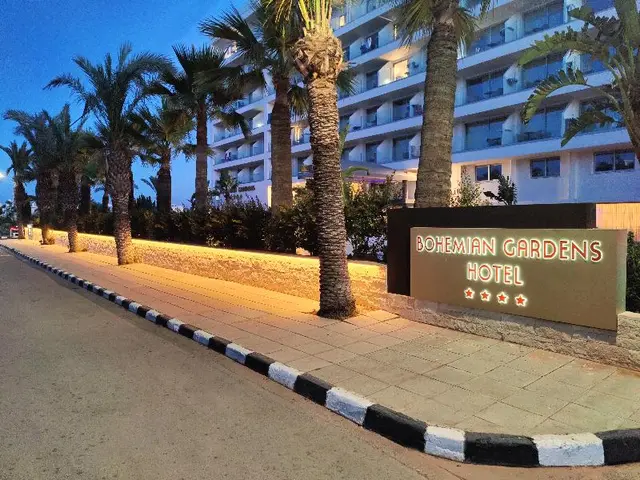 Bohemian Gardens Hotel