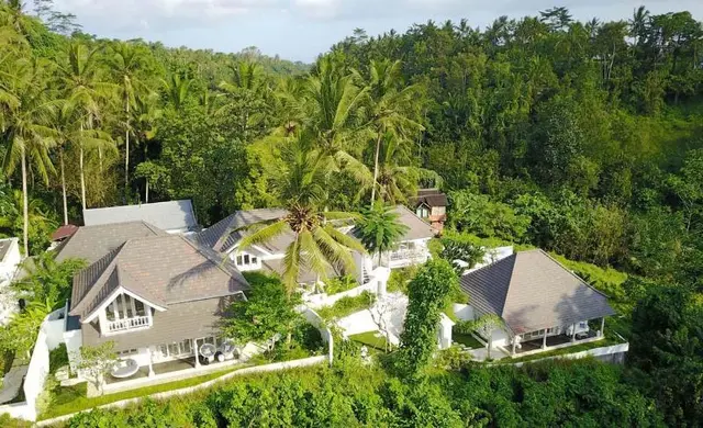 Cloud Nine Estate