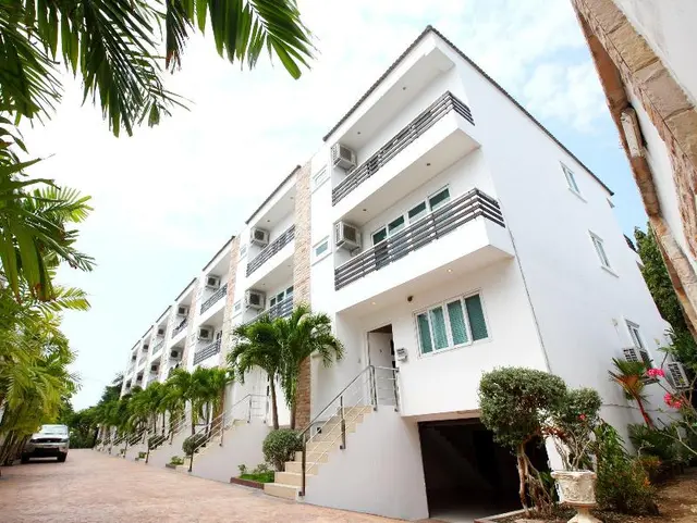 Tabaluga Pool Villas