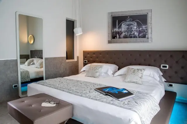 Montenapoleone Suites